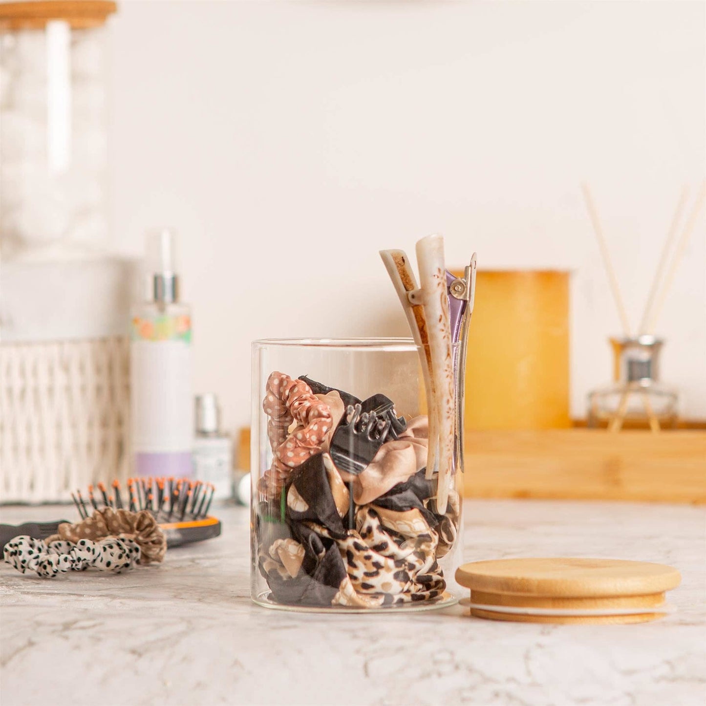 Scandi Glass Storage Jar with Wooden Lid - 750ml